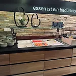 ホテル Alpen Post Au (Vorarlberg)