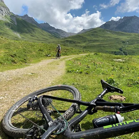 Alpen Post 4*