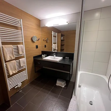 Szálloda Alpen Post