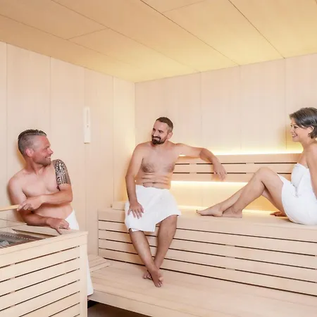 Hotel Alpenhotel Post 4*