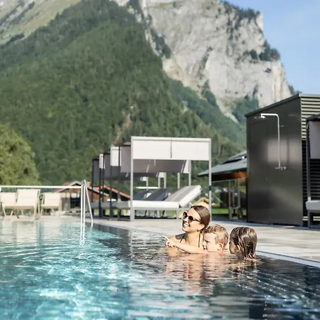 Alpenhotel Post Hotel 4*