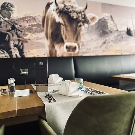 Alpenhotel Post 4* Au (Bregenz)