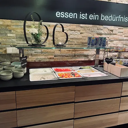 Hotel Alpen Post Au (Bregenz)