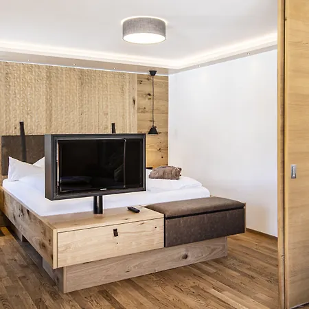 Alpenhotel Post 4* Au (Bregenz)