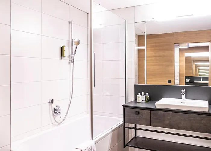 Alpenhotel Post 4* Au (Bregenz)