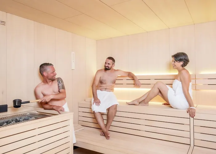 Hotel Alpenhotel Post 4*