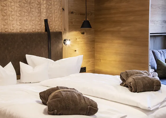 Hotel Alpenhotel Post 4*