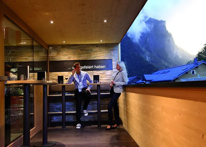 ホテル Alpen Post